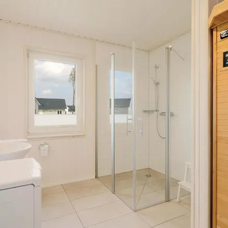 Stunning In Ostseeresort With Sauna * Olpenitz